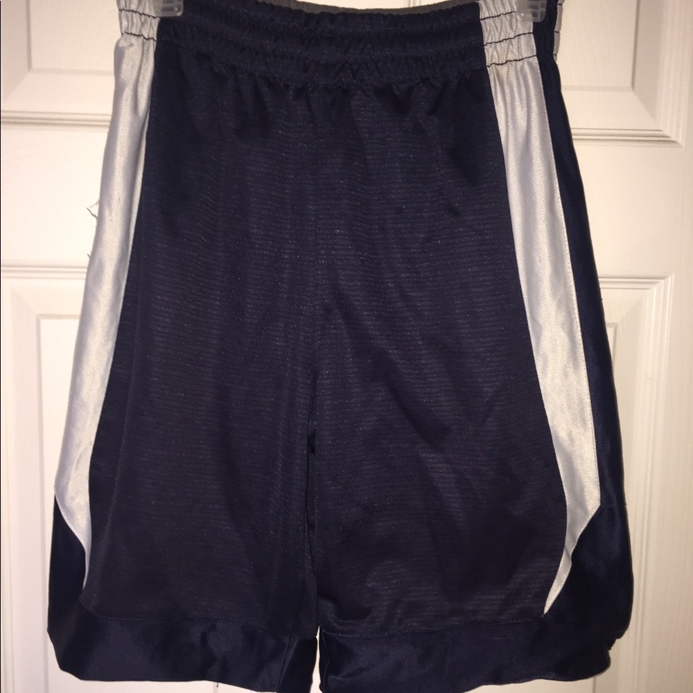 Starter men’s reversible basketball shorts